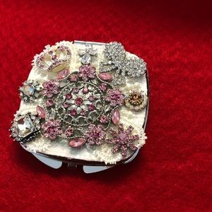 Ladies compact mirror altered.